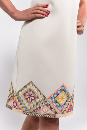 Rochie Effect crem cu bordura brodata [2]