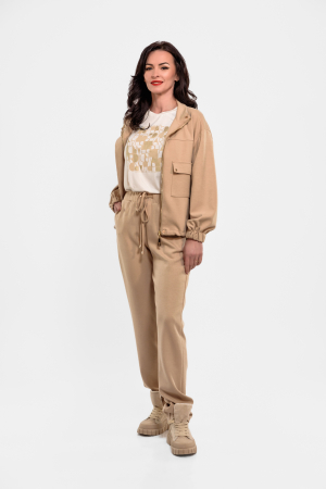 Compleuri cu pantaloni - Set casual crem din 3 piese-hanorac, pantaloni si tricou