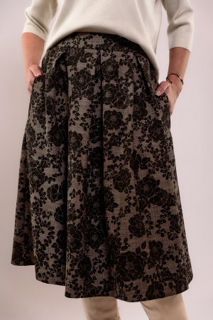 Fuste - Fusta Effect stofa cu flori maro