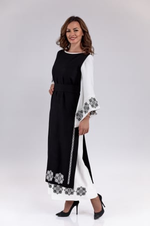 Broderii - Rochie dubla cu broderii romanesti