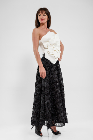 Tricouri/Topuri - Top cu floare 3D
