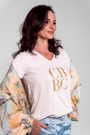 Tricouri/Topuri - Tricou alb cu broderie bej auriu