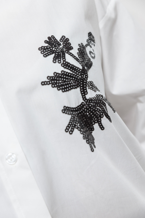 Camasa oversize cu broderie din paiete negre [4]