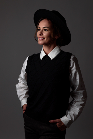 Camasa din poplin cu vesta tricotata [2]