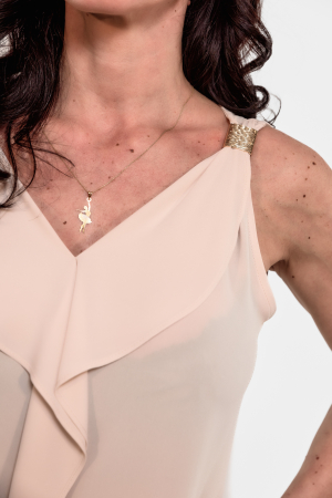 Maieu bej cu volan in fata si accesoriu auriu [2]