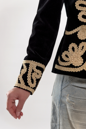 Sacou Effect catifea premium cu broderie baroc bej-aurie [3]