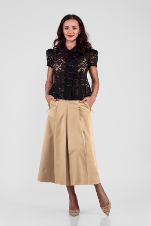 Colectia Noua - Bluza dantela neagra cu peplum