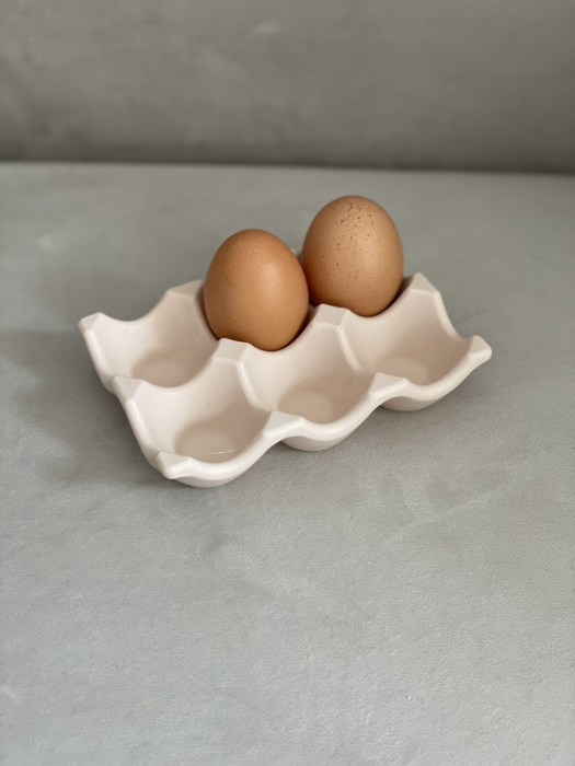 Jesmonite Egg Tray [8]