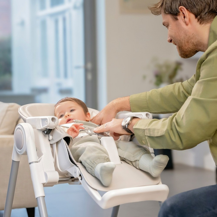 Scaun de masa bebe multifunctional eGROW® PRIME, pliabil, inaltime reglabila, spatar si suport picioare reglabile, pozitie de somn, centura de siguranta, tavita reglabila si detasabila, Crem [9]