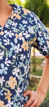 Bluza Bumbac Flori Bleu Si Albe Fond Albastru [5]