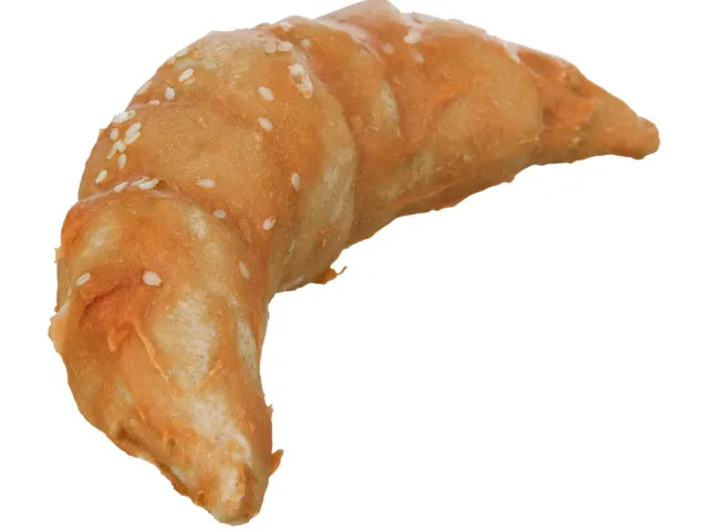 Recompense pentru caini Trixie Denta Fun Croissant cu pui 11 cm