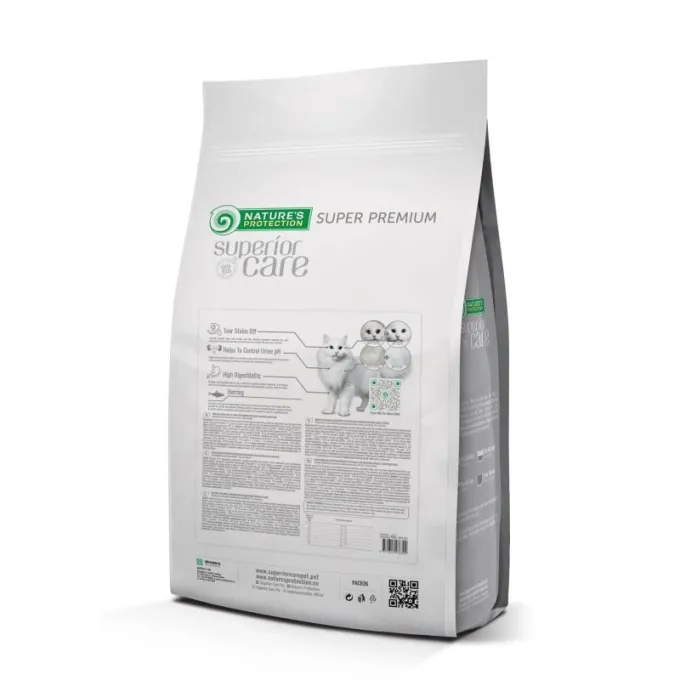 Hrana uscata pentru pisici NP Superior Care Blana Alba cu hering 1,5 kg [1]