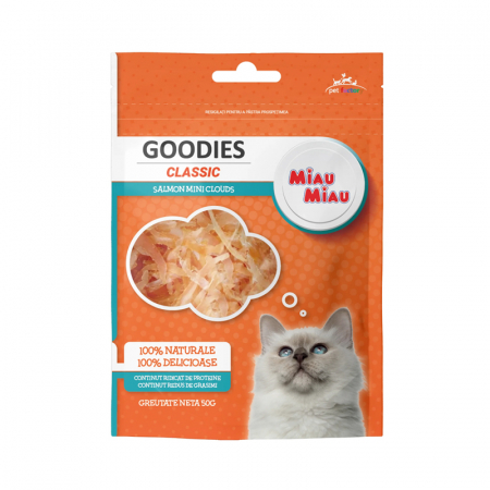 Pisici - Recompense pentru pisici Goodies Classic Mini Cloud cu somon 50 gr