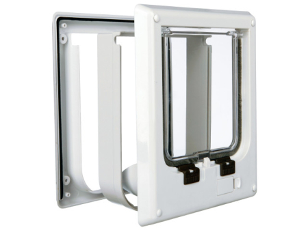 Culcusuri si saltele pisici - Usa batanta pentru pisici Trixie 4-Way Alba cu Tunel 21,1 x 24,4 cm