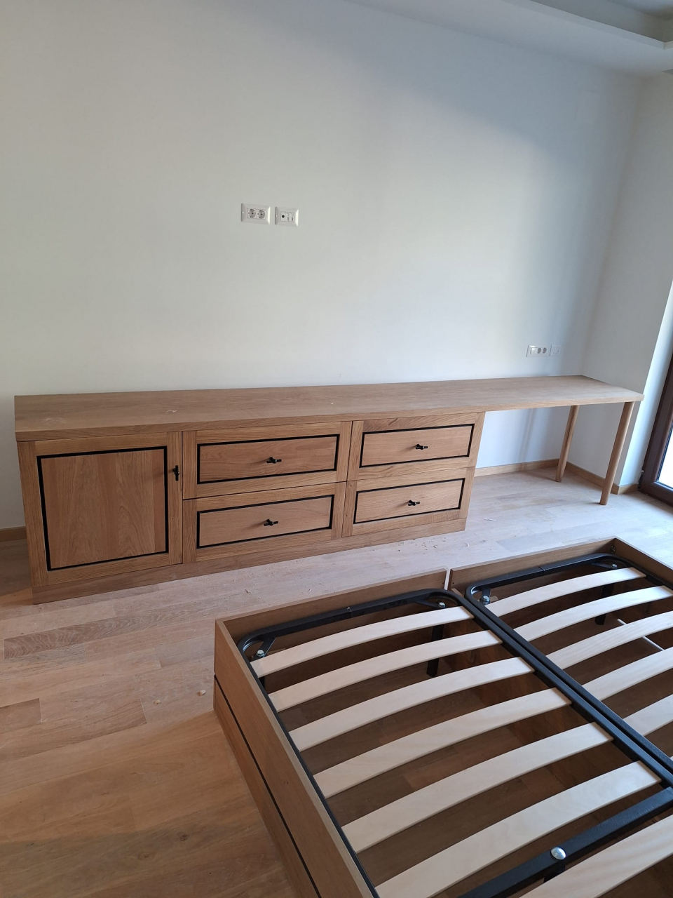 Custom Furniture for Tourist Guesthouses [12]