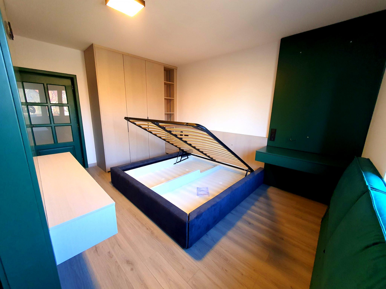 Un Spațiu de Locuit Modern și Elegant [4]