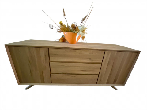 VEGAS Sideboard – Elegance and Functionality in Oak Wood [1]
