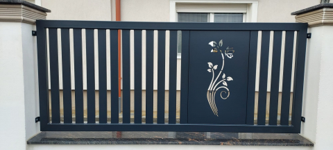 Eisa Flora – Metal Gates and Fences with Laser-Cut Floral Motifs [2]