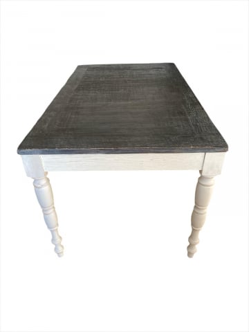 Sold Out - Ring Table
