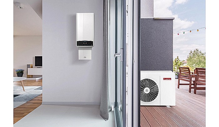 PACHET POMPA DE CALDURA ARISTON NIMBUS M HYBRID 80 NET R32 MONOFAZAT CU CENTRALA TERMICA CLAS ONE WIFI 24 KW [6]