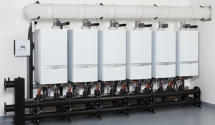 CENTRALA TERMICA PE GAZ IN CONDENSARE VAILLANT ECOTEC PLUS VU OE 1006/5-5 100 KW KIT DE EVACUARE INCLUS DOAR INCALZIRE [6]