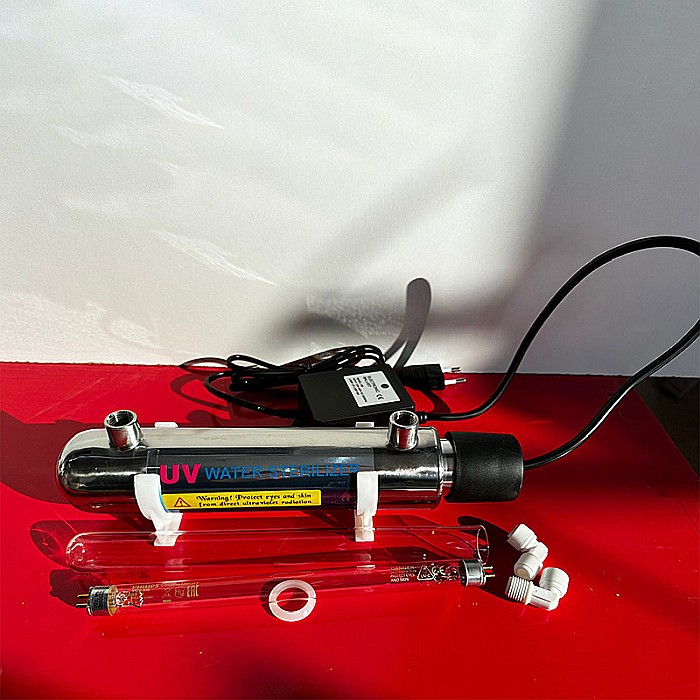 STERILIZATOR APA CU UV PENTRU OSMOZA INVERSA CU LAMPA 6W [3]