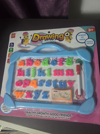 JUCARII FETE - Tabla magnetica