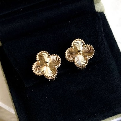 Set Colier Și Cercei Floare Gold [4]