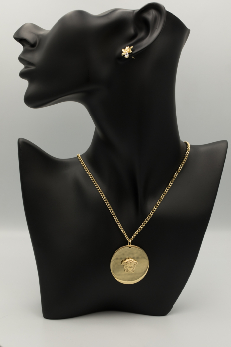 Colier Placat Cu Aur Galben Cu Pandantiv Rotund Opulent [2]