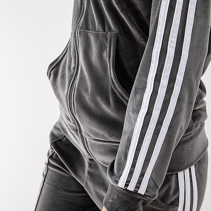 Trening Catifea Adidas Look [5]