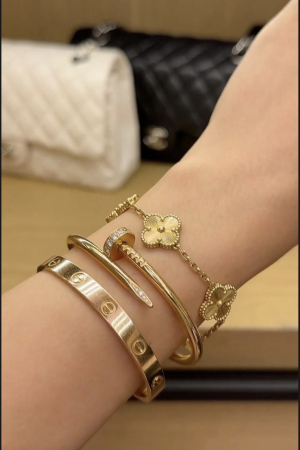 Colecția Bijuterii LOVE - Set Brățări Gold Luxury