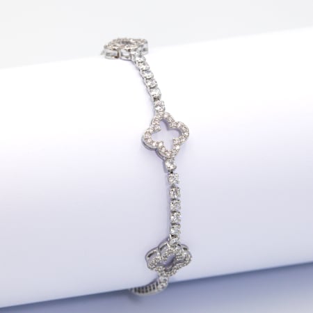 NOUTĂȚI - Brățară Alhambra Cu Flori White Luxury Shine