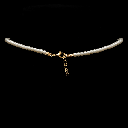 Colier De Perle Cu Pandantiv Litera E [1]