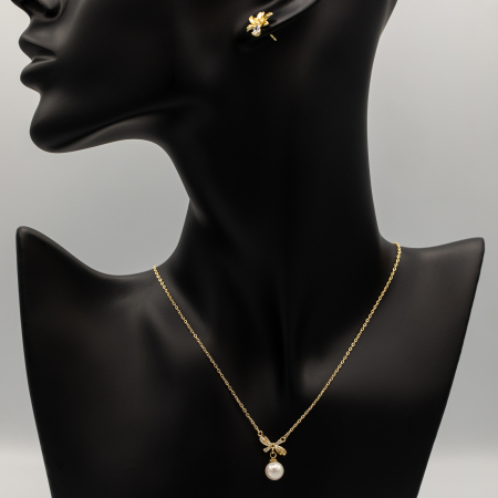 COLIERE - Colier Placat Cu Aur Galben Cu Pandantiv Perlă Butterfly