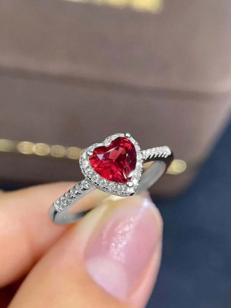 NOUTĂȚI - Inel Strălucitor Pandora Style Silver Ruby