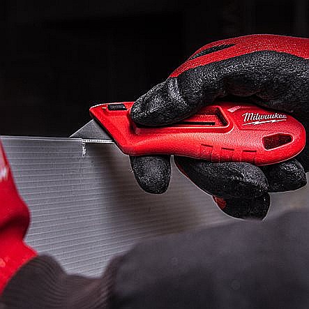 CUTIT UTILITAR CU LAMA RETRACTABILA Milwaukee 4932471359 [2]