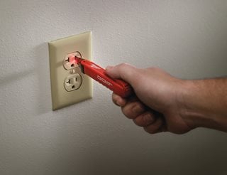 Indicator de tensiune , model 2200-40 [2]