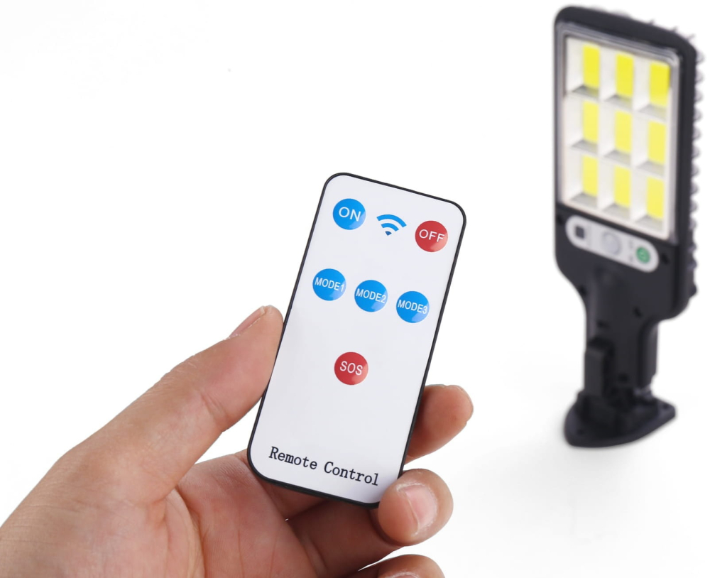 Lampă Solară LED de Exterior 290W cu Telecomandă, 5000 lm, Senzor de Mișcare și Amurg, Protecție IP65 [11]