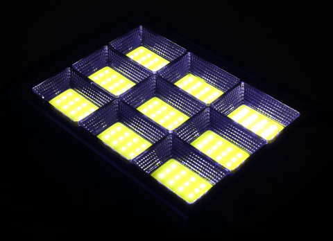 Lampă Solară LED de Exterior 290W cu Telecomandă, 5000 lm, Senzor de Mișcare și Amurg, Protecție IP65 [4]