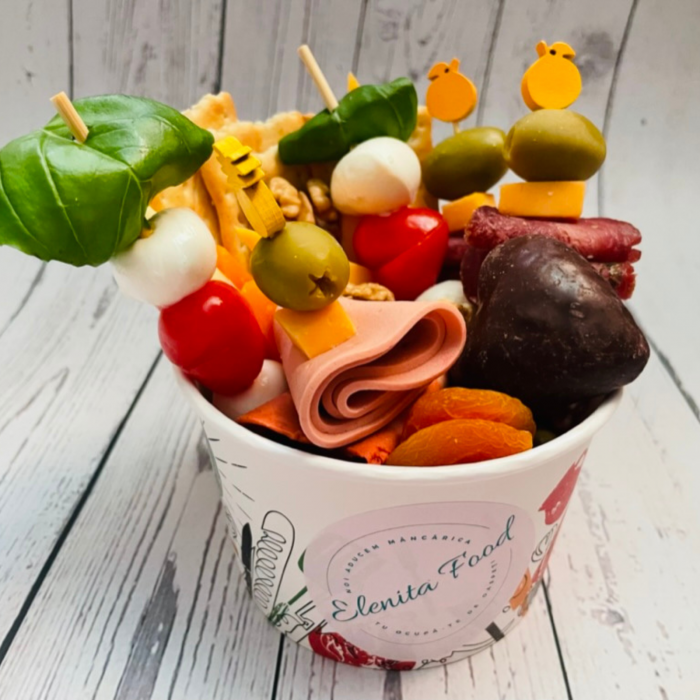 Charcuterie  Bowl Mixt: non-vegan & vegan [5]