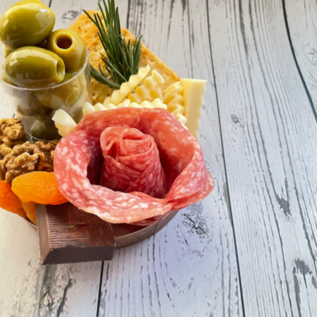 Toate platourile reci - Gustare tip charcuterie