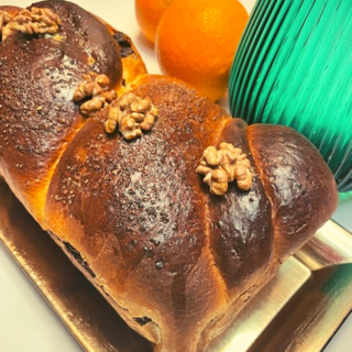 Cozonac Baban Artizanal cu m ac si nuca 1.4 kg [3]