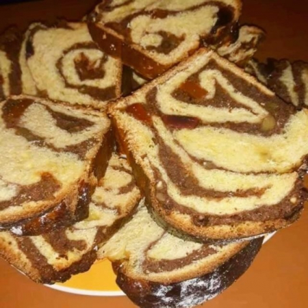 Cozonac Traditional romanesc si Moldovenesc cu nuca,cacao [3]