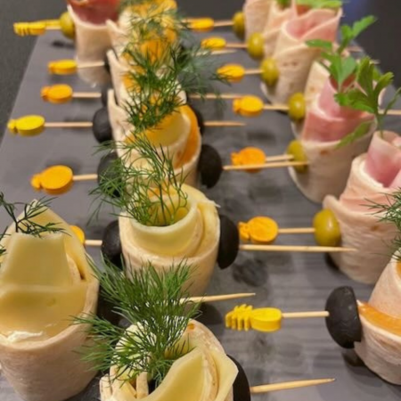 platou rece aperitive rulouri [2]