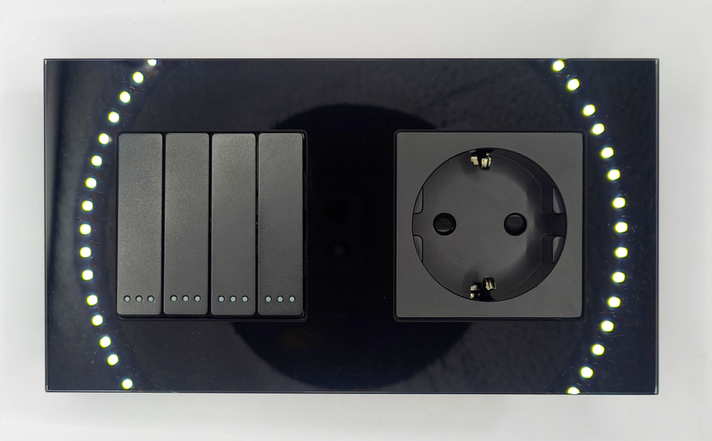 Intrerupator mecanic + priza 2 doze configurabil cu rama de sticla (simplu, cap scar/cruce, priza cu wifi, etc). [4]