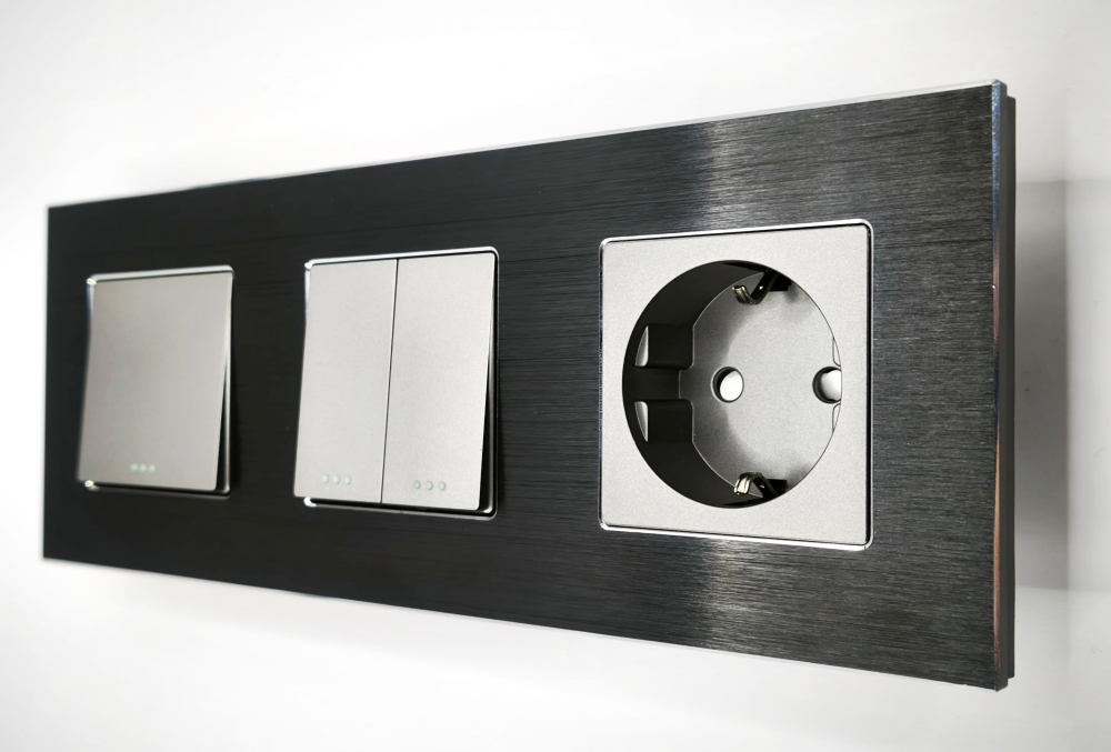 Intrerupator mecanic + priza 3 doze configurabil cu rama de aluminiu (simplu, cap scar/cruce, priza cu wifi, etc), [3]