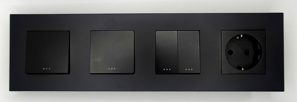 Intrerupator mecanic + priza 4 doze configurabil cu rama de plastic (simplu, cap scar/cruce, priza cu wifi, etc) [2]