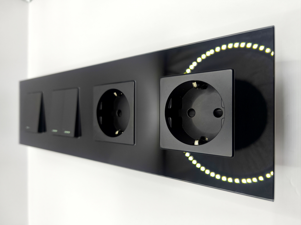 Intrerupator mecanic + priza 4 doze configurabil cu rama de sticla (simple, cap scar/cruce, prize cu wifi, etc) [1]