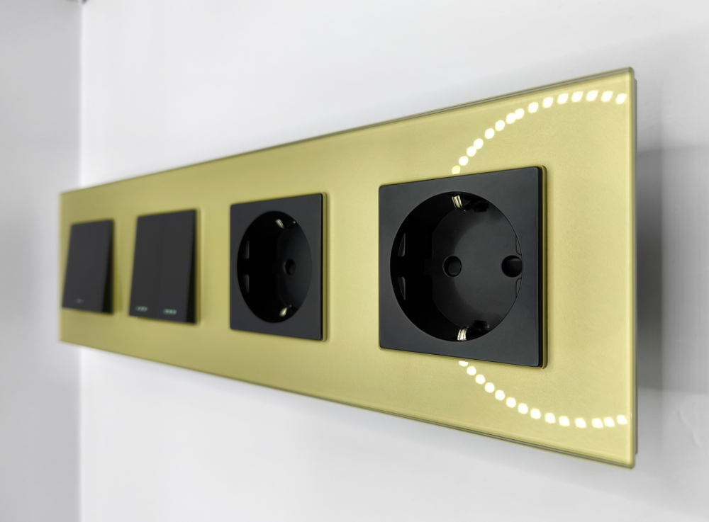 Intrerupator mecanic + priza 4 doze configurabil cu rama de sticla (simple, cap scar/cruce, prize cu wifi, etc) [3]