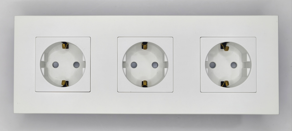 Priza tripla configurabila 3 doze cu rama din plastic (simple, USB, Wifi, etc.) [2]